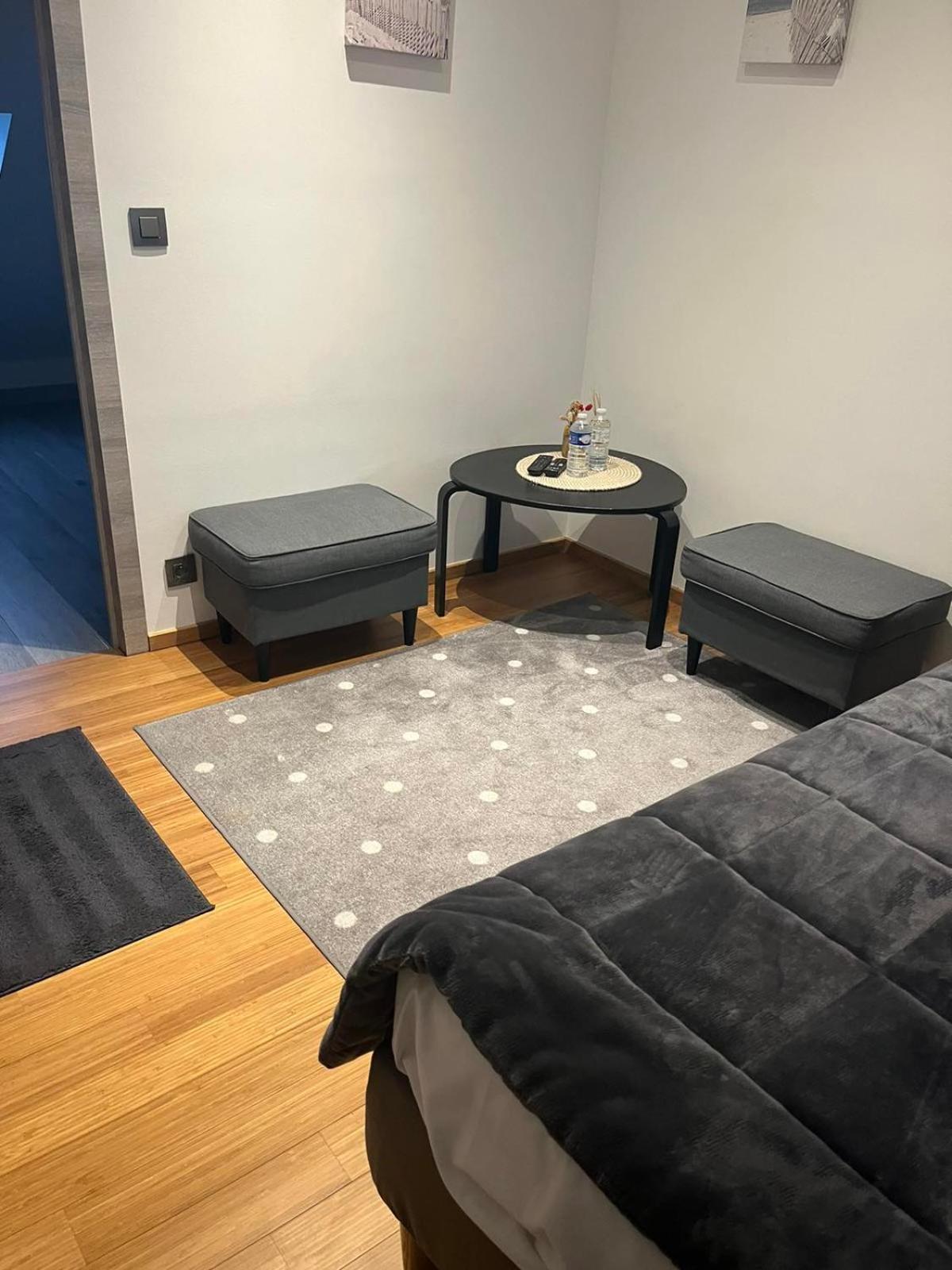 Au Marolles Chambre Atomium Брюссель Экстерьер фото
